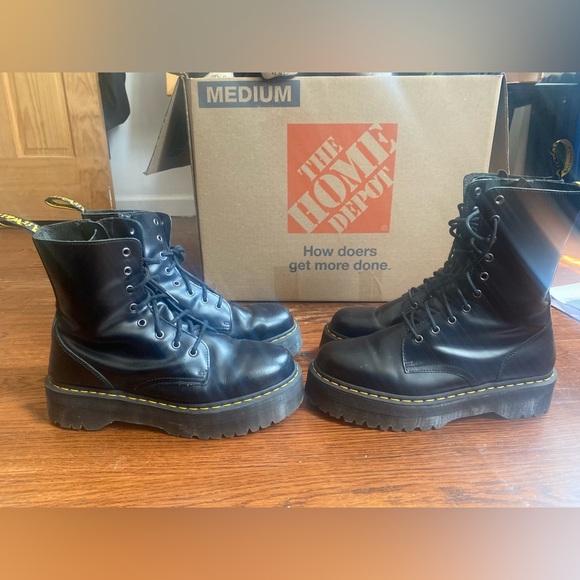 || SOLD ||. Doc Marten Plat Boots - Picture 6 of 8